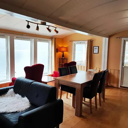 Visit 3* Undredal