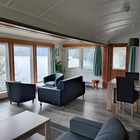 Visit 3* Undredal