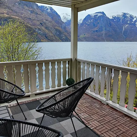 Visit Guest house Undredal