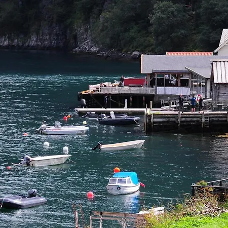 Visit Casa de hóspedes 3*